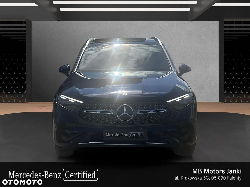 Mercedes-Benz GLC - 9