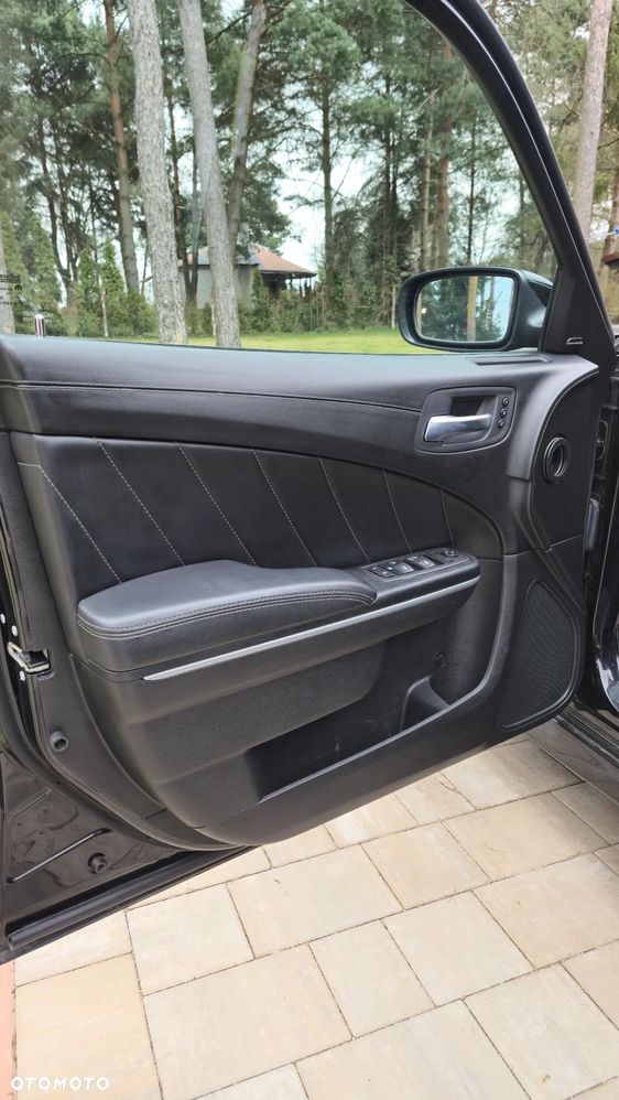 Dodge Charger 5.7 R/T - 37