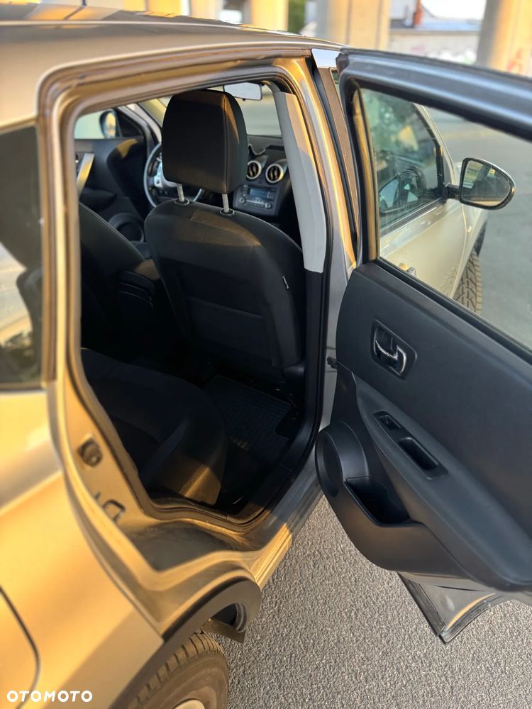 Nissan Qashqai - 9
