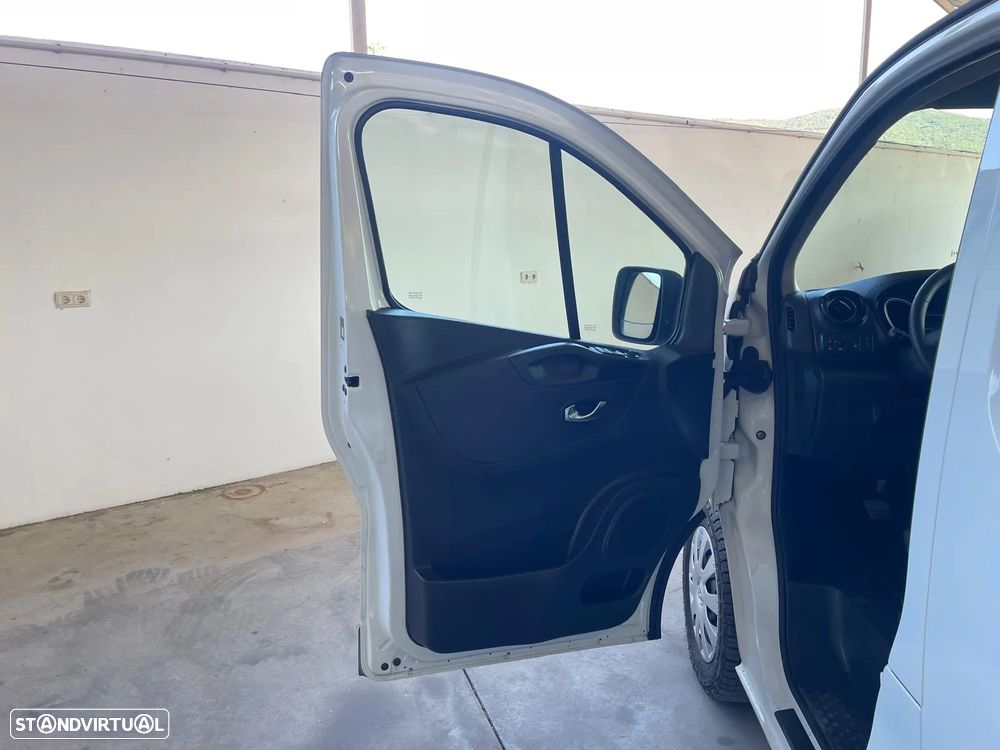 Renault Trafic L2H1 2.0 DCI Grand Confort - 20