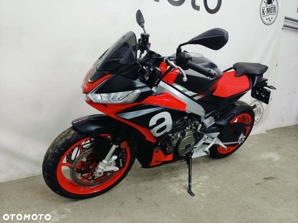 Aprilia Tuono - 18