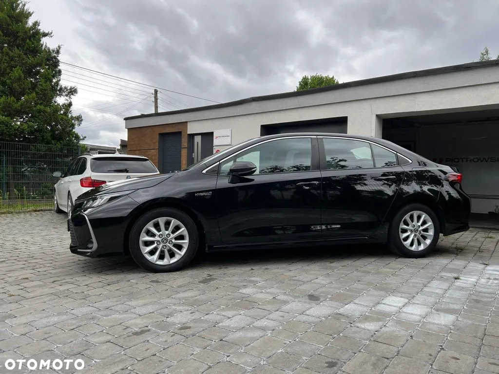 Toyota Corolla - 4