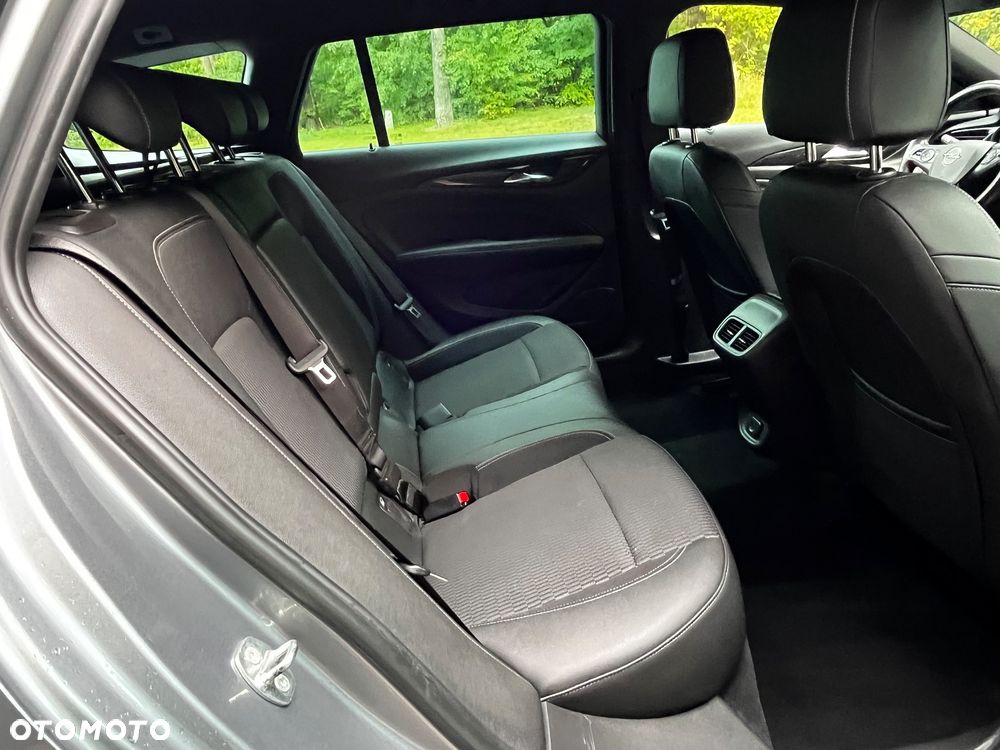 Opel Insignia 2.0 CDTI Executive - 27