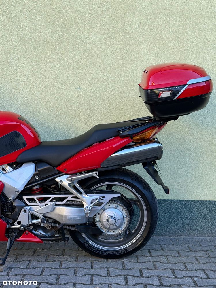 Honda VFR - 22