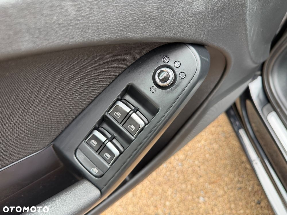 Audi A4 Avant 2.0 TDI DPF Ambition - 19