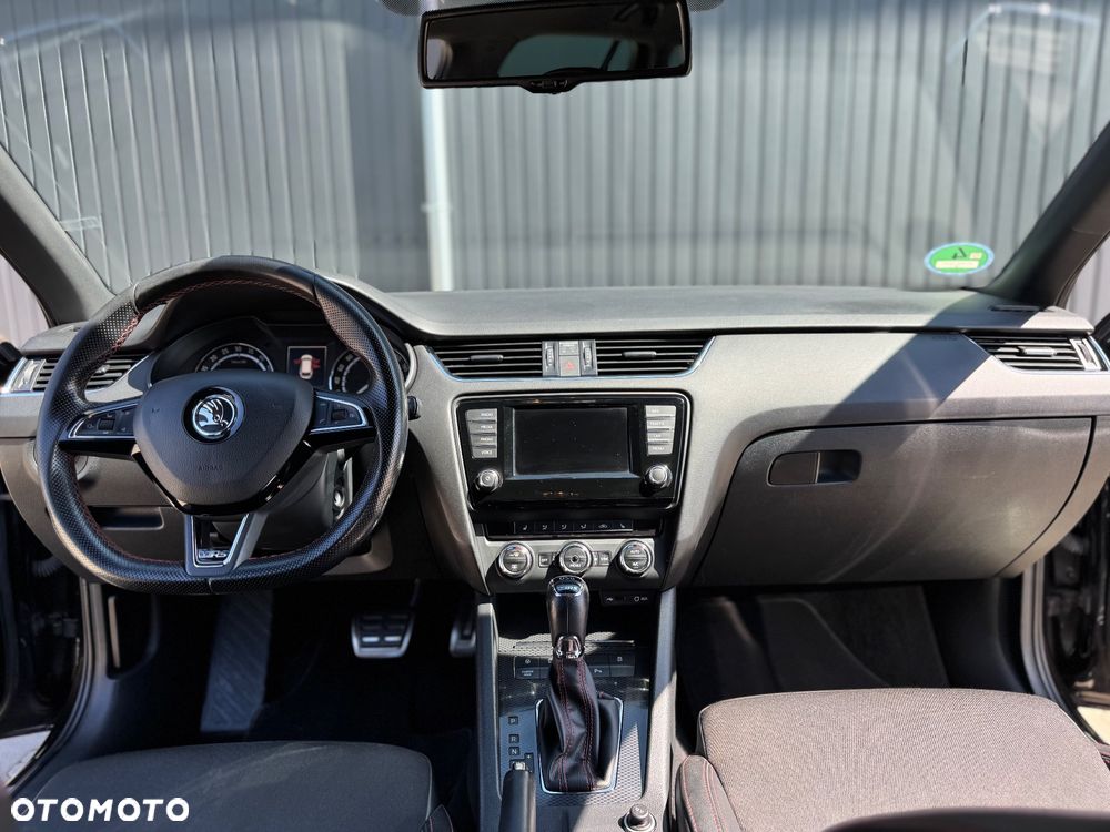 Skoda Octavia 2.0 TDI RS Challenge DSG - 18