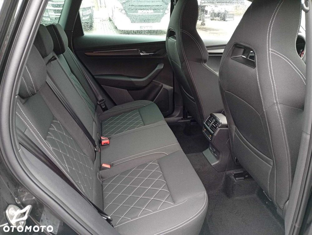 Skoda Karoq 1.5 TSI ACT Sportline DSG - 24