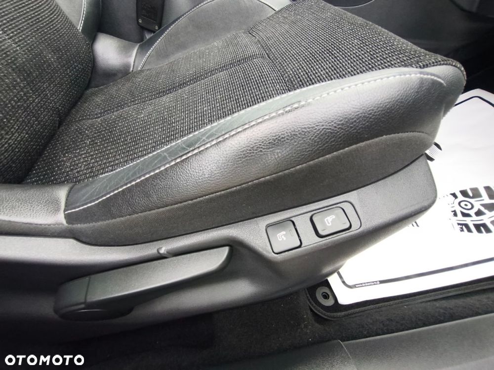 Citroën C4 - 13