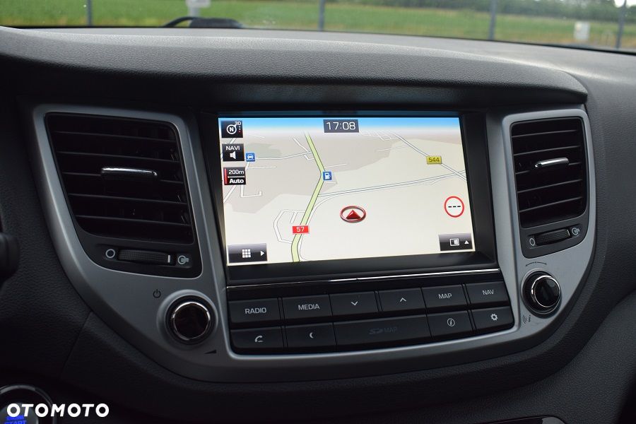 Hyundai Tucson 1.7 CRDI BlueDrive GO 2WD - 15