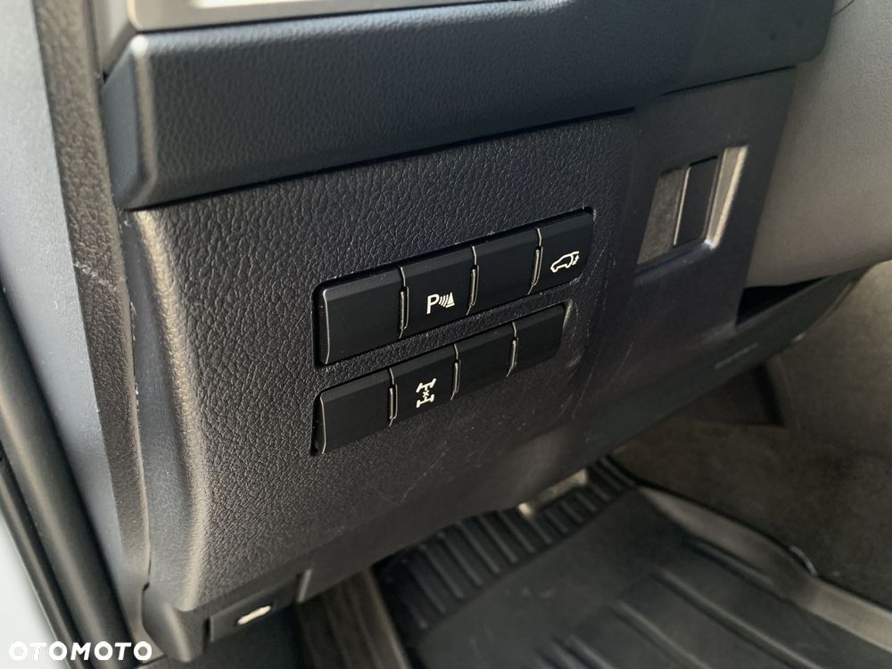 Lexus NX 200t Comfort AWD - 21