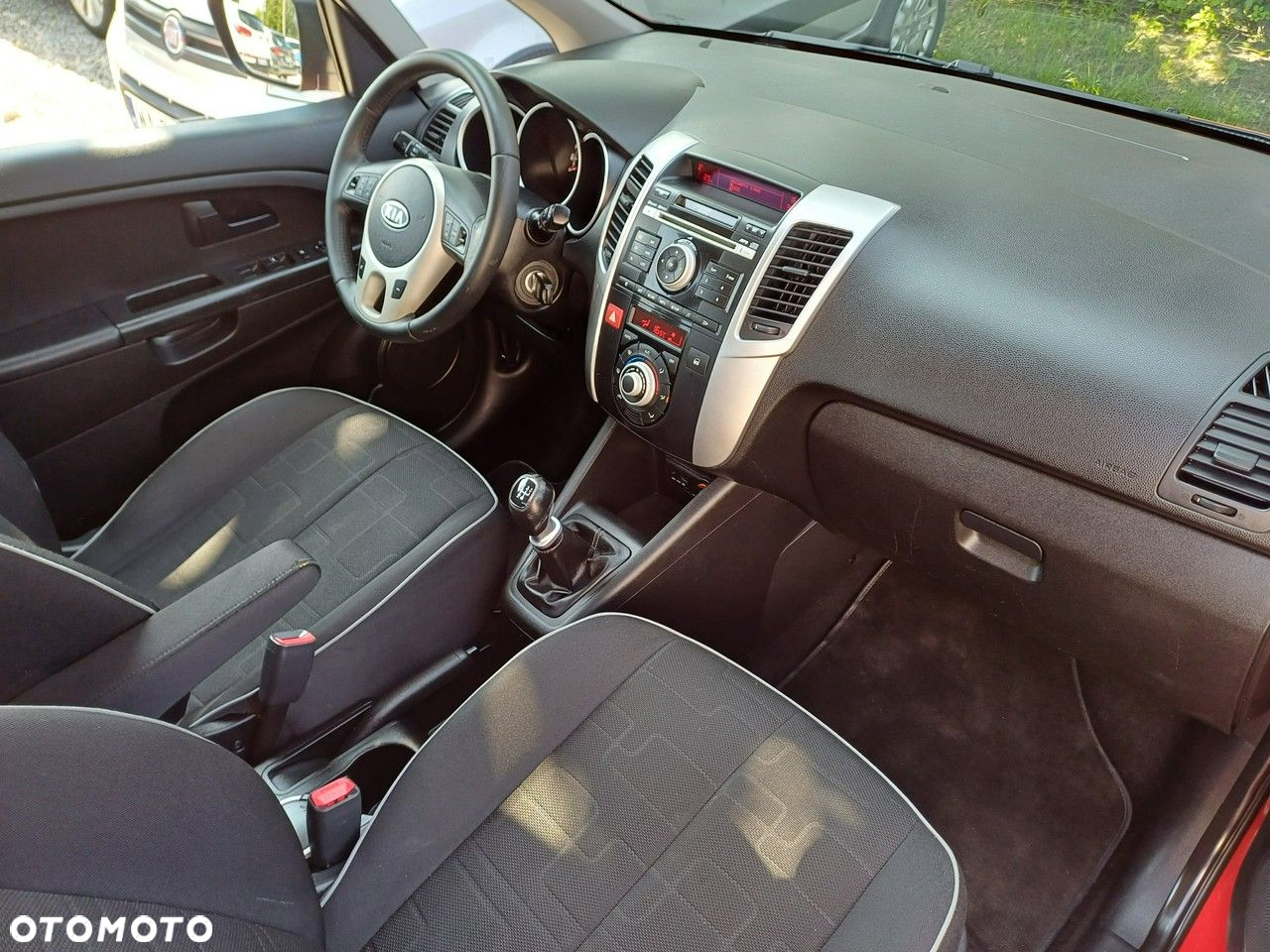 Kia Venga 1.4 CVVT Attract - 15