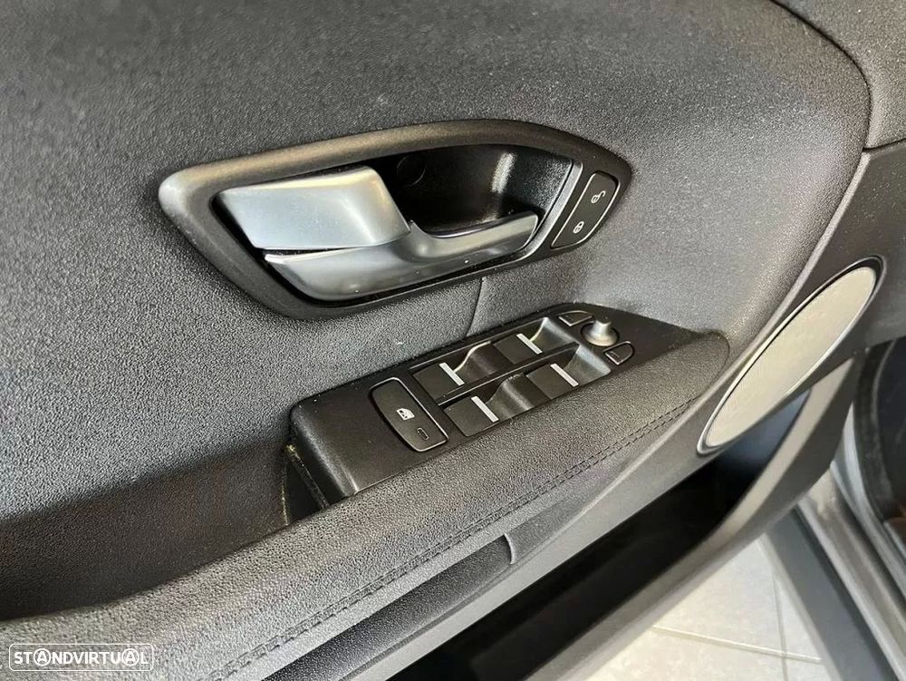 Land Rover Range Rover Evoque 2.0 eD4 Pure - 19