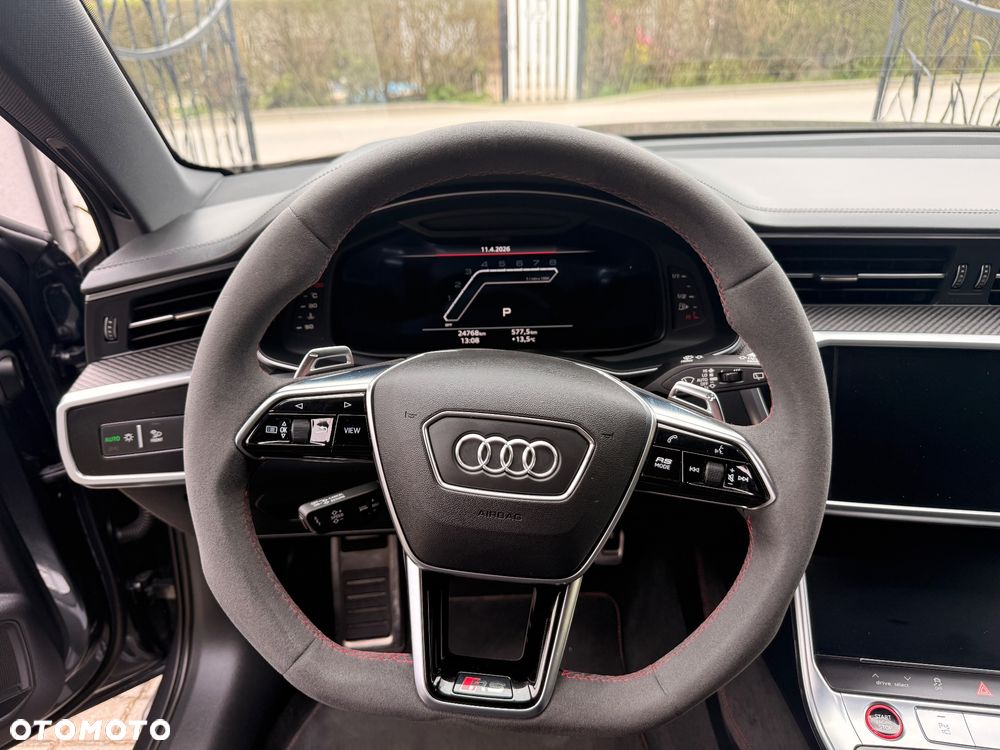 Audi RS6 Avant - 15