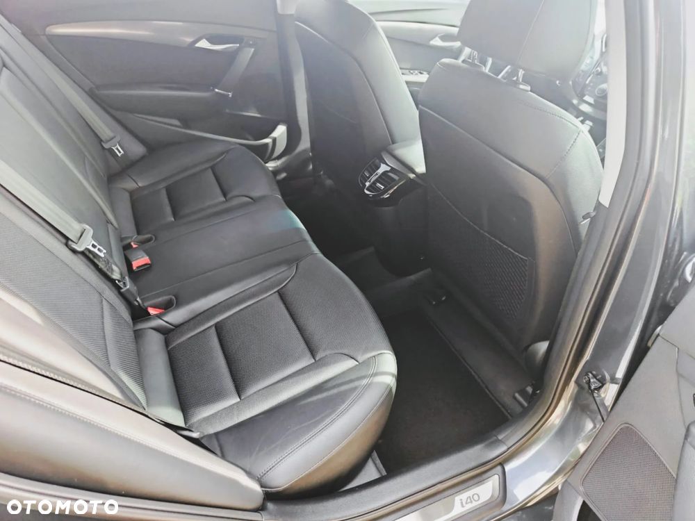 Hyundai i40 Kombi 1.7 CRDi Premium - 10