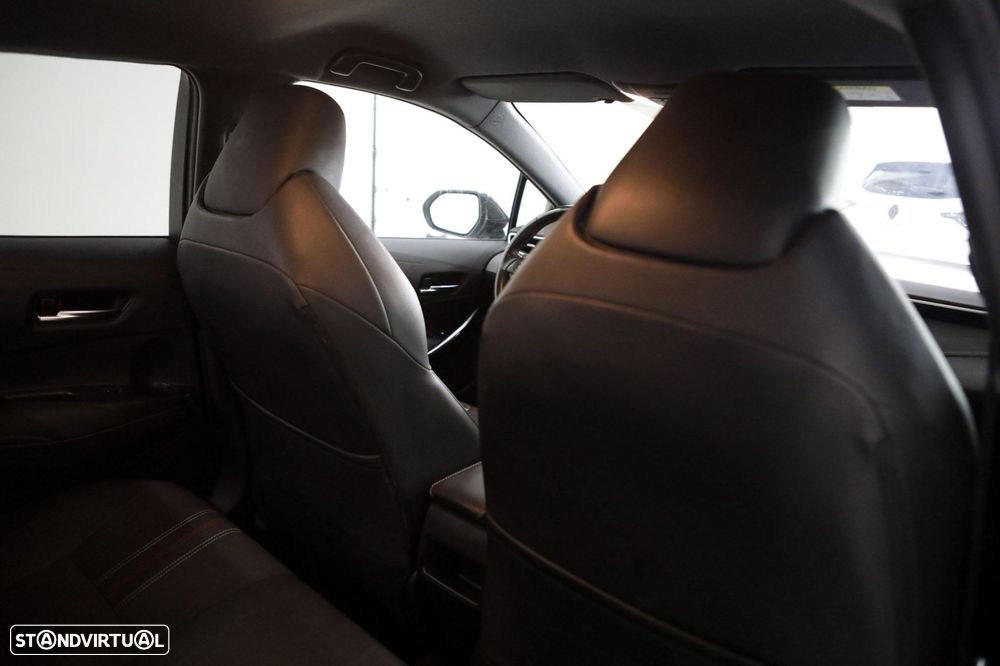 Toyota Corolla 2.0 Hybrid GR-Sport - 14