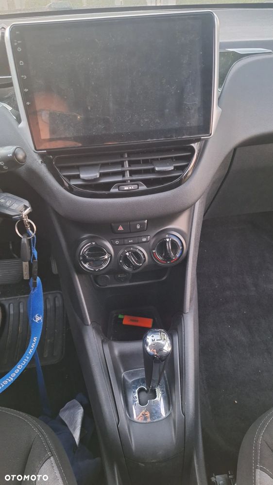 Peugeot 208 e-HDi 68 EGS5 Stop&Start Active - 5