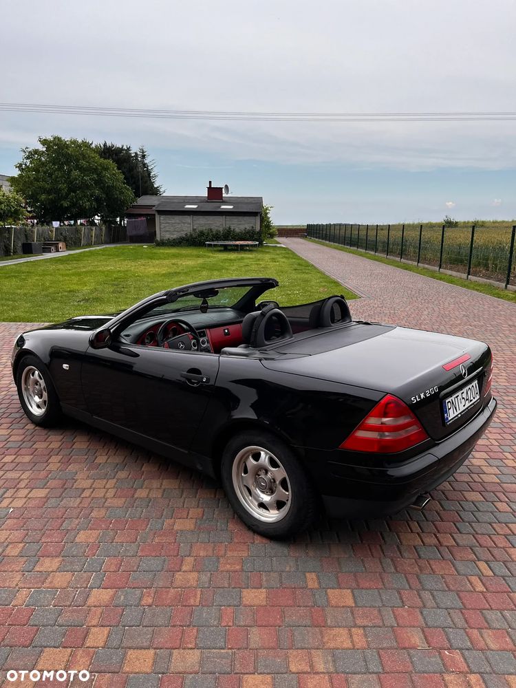 Mercedes-Benz SLK 200 - 9