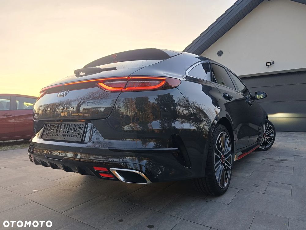 Kia ProCeed 1.6 T-GDI GT DCT - 5