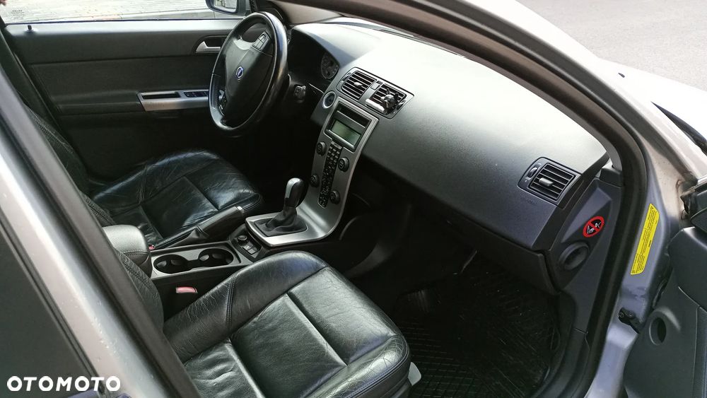 Volvo V50 2.0D DPF Momentum - 10