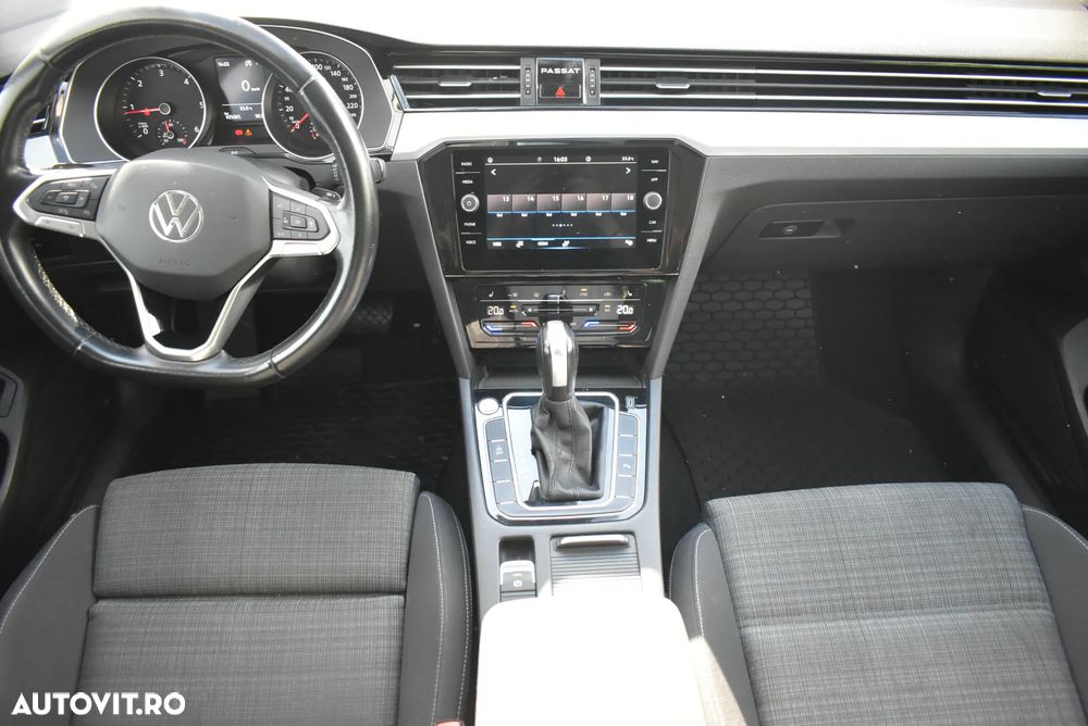 Volkswagen Passat 2.0 TDI DSG Comfortline - 15