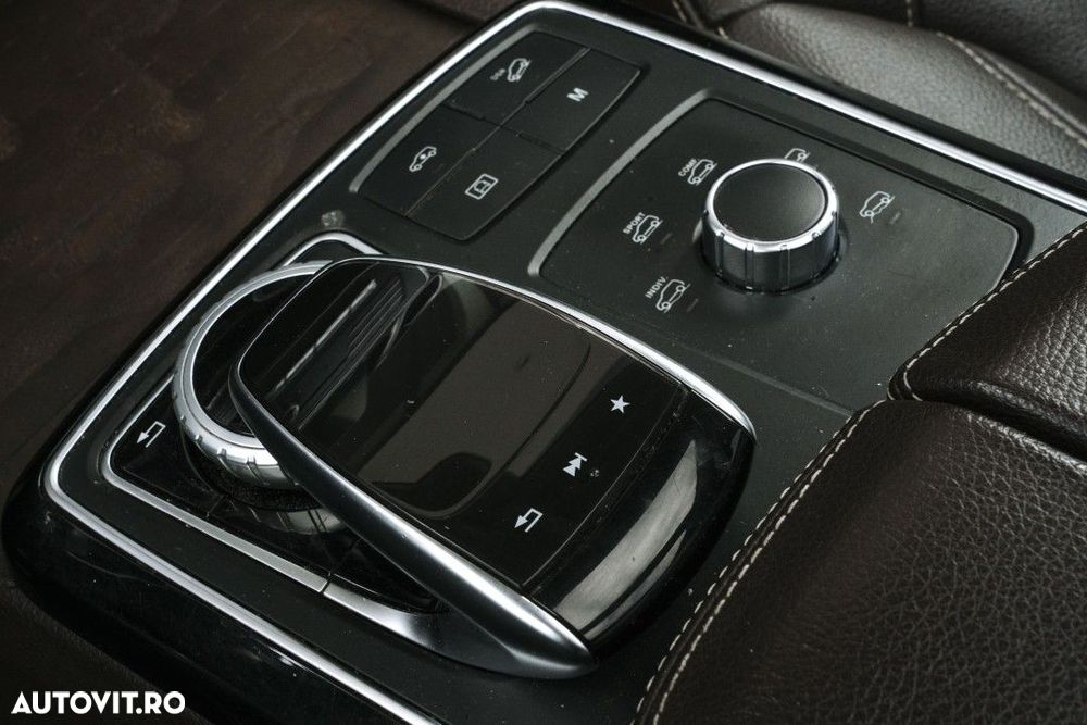 Mercedes-Benz GLE - 22