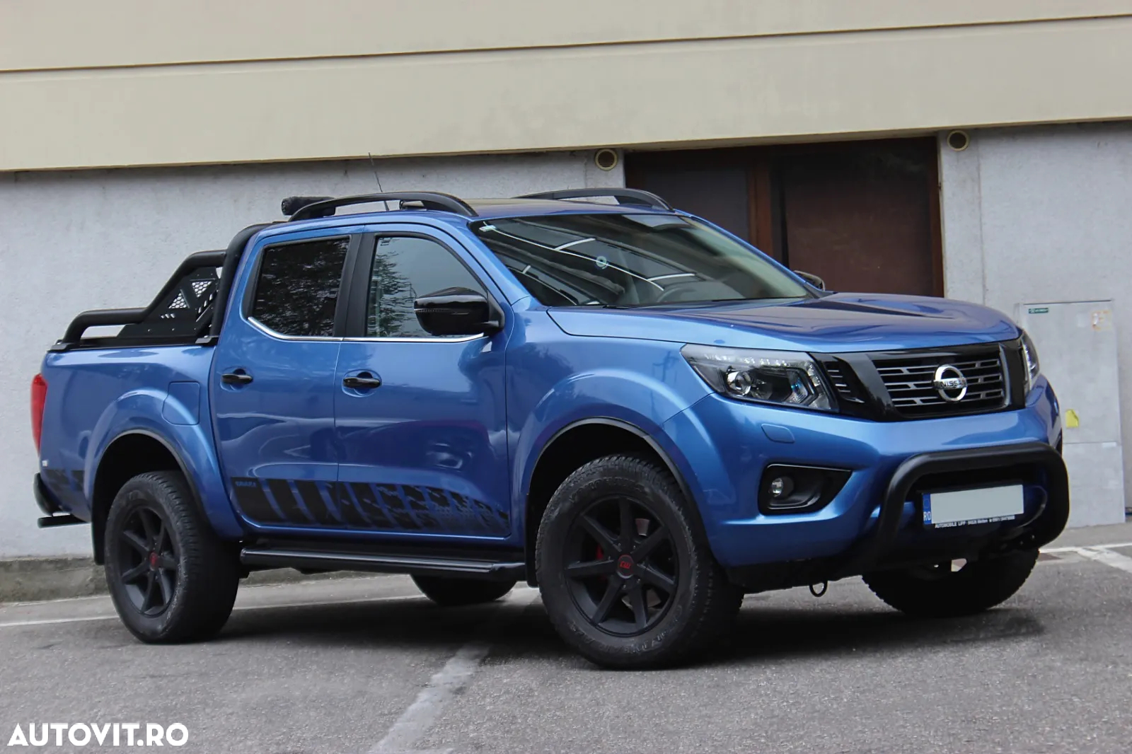 Nissan Navara 2.3 dCi Bi Turbo Double Cab N-Connecta Aut. - 3