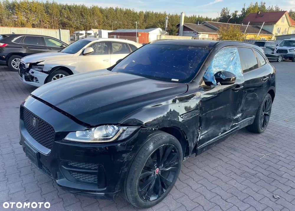 Jaguar F-Pace 2.0 i4P AWD R-Sport - 5