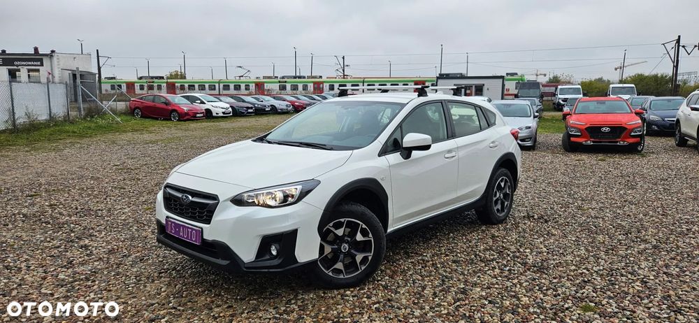 Subaru Xv 2018 photo 2