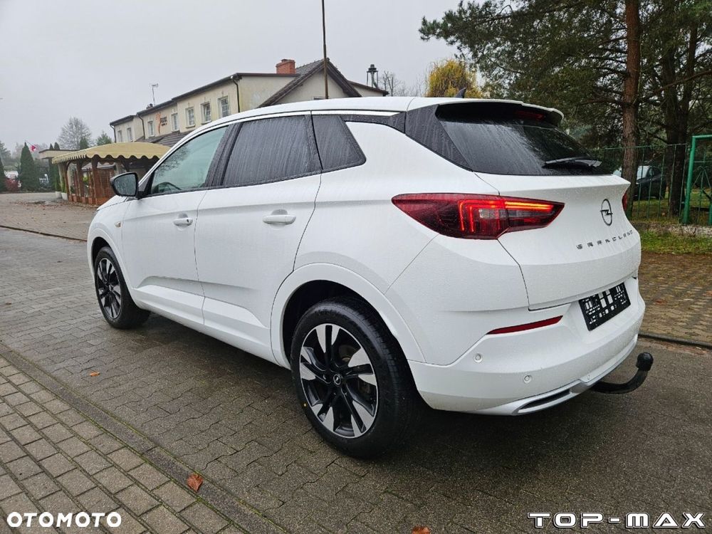 Opel Grandland - 10