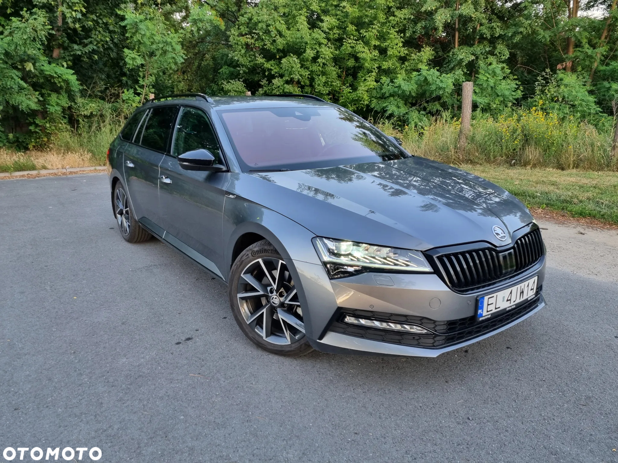 Skoda Superb 2.0 TSI Sportline DSG - 6