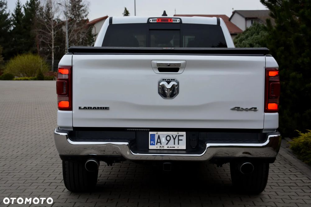 Dodge RAM - 18