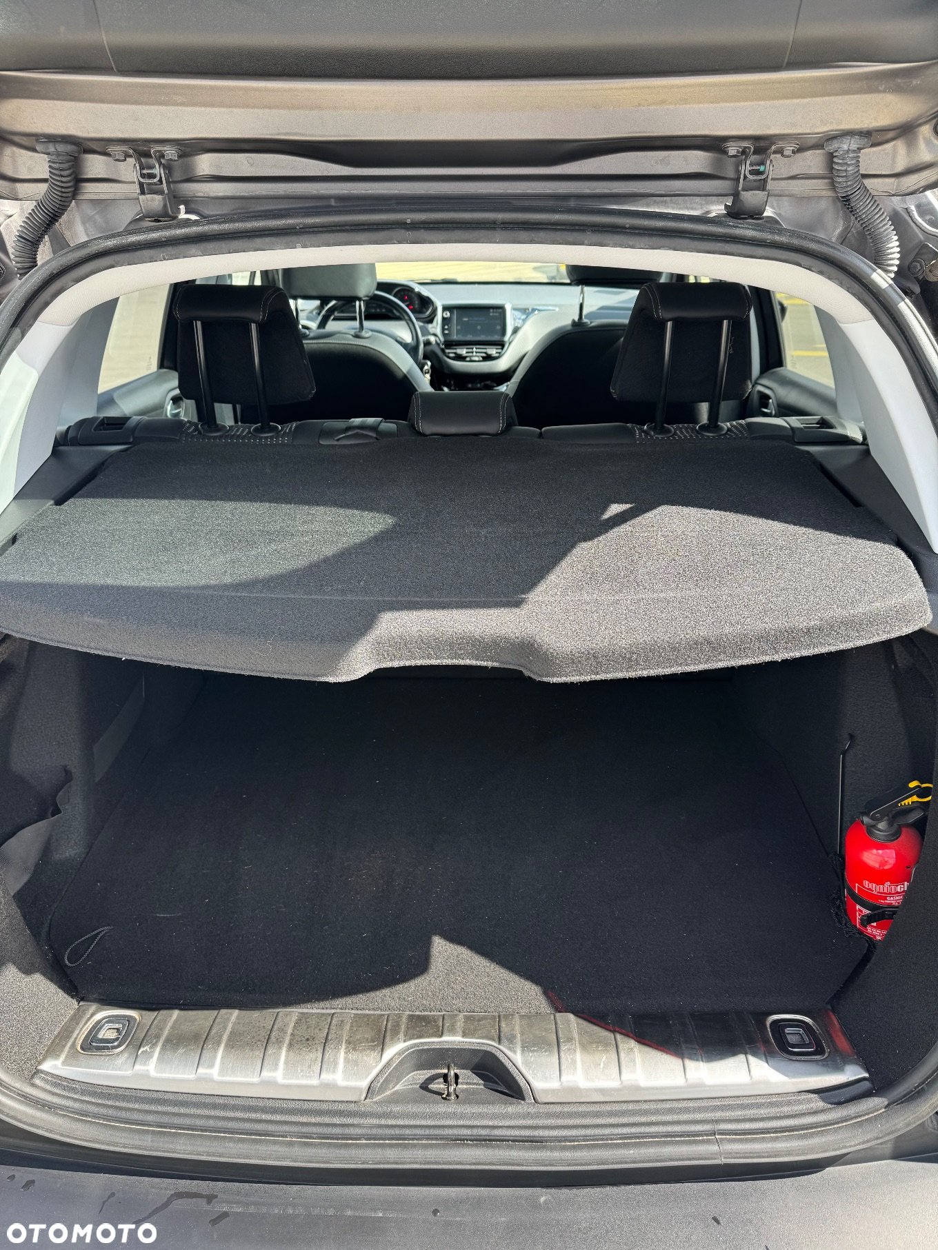 Peugeot 2008 1.2 Pure Tech GPF Allure S&S - 9