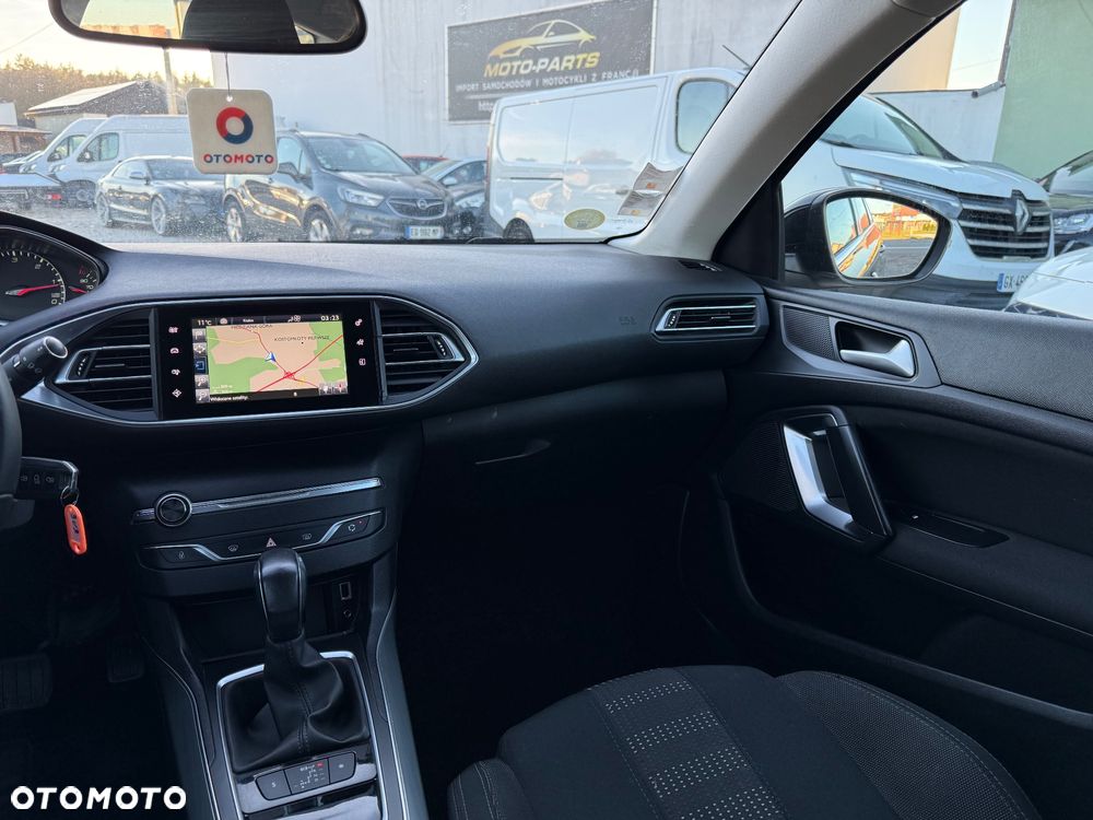Peugeot 308 - 11