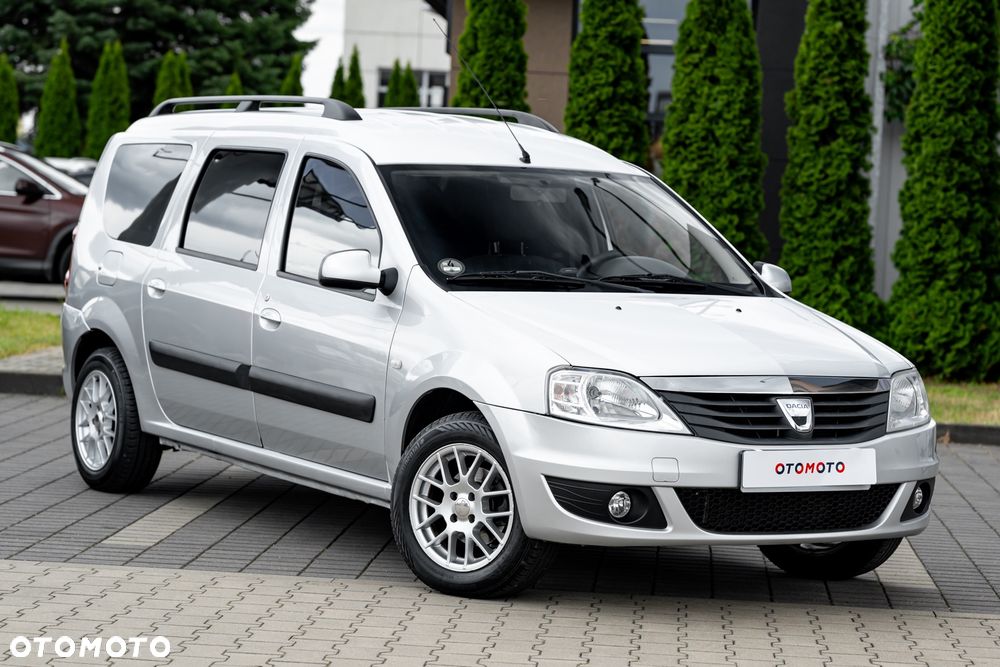 Dacia Logan 1.6 16V Laureate - 2