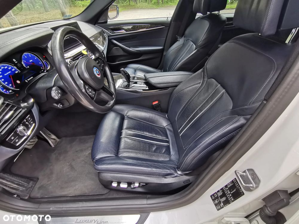 BMW Seria 5 520d xDrive Luxury Line sport - 26