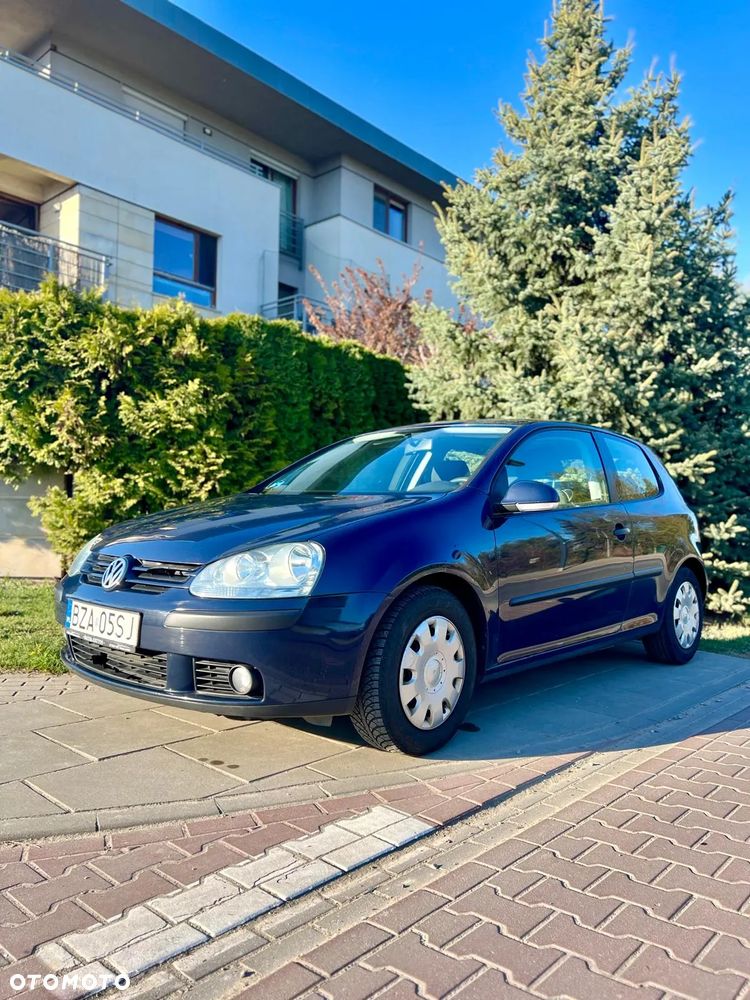 Volkswagen Golf 1.6 Comfortline - 5