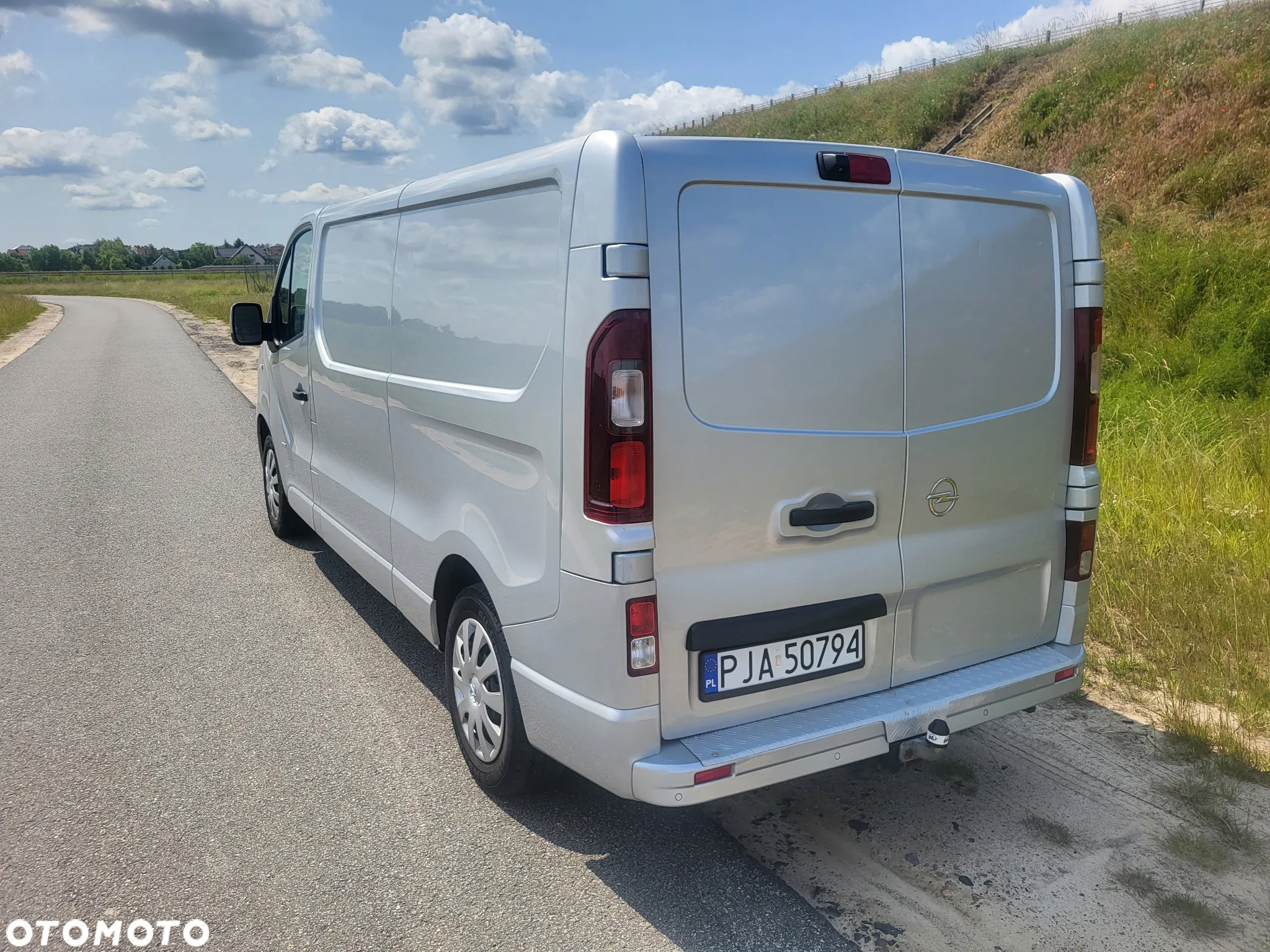 Opel Vivaro - 7