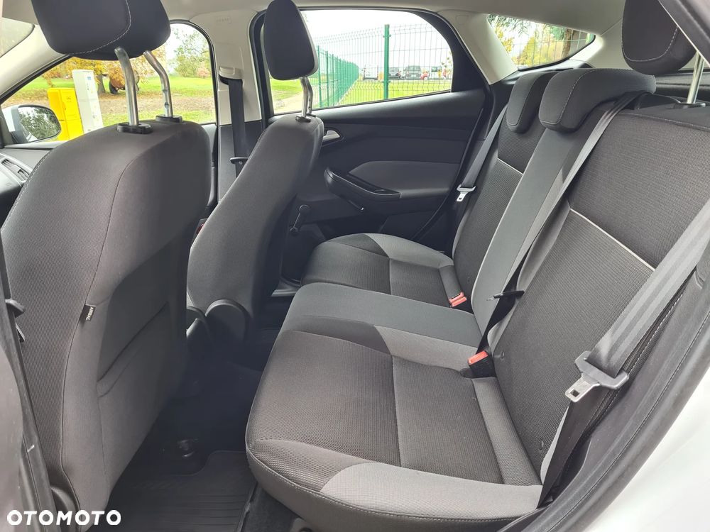 Ford Focus - 15