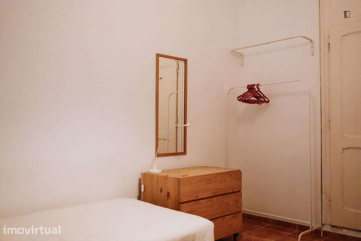 Quarto - localizado em Picoas Lisbon - Grande imagem: 4/19