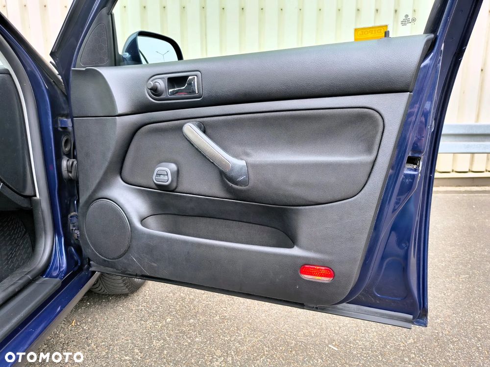 Volkswagen Bora 1.6 Comfortline - 22