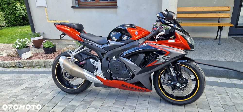 Suzuki GSX-R - 12