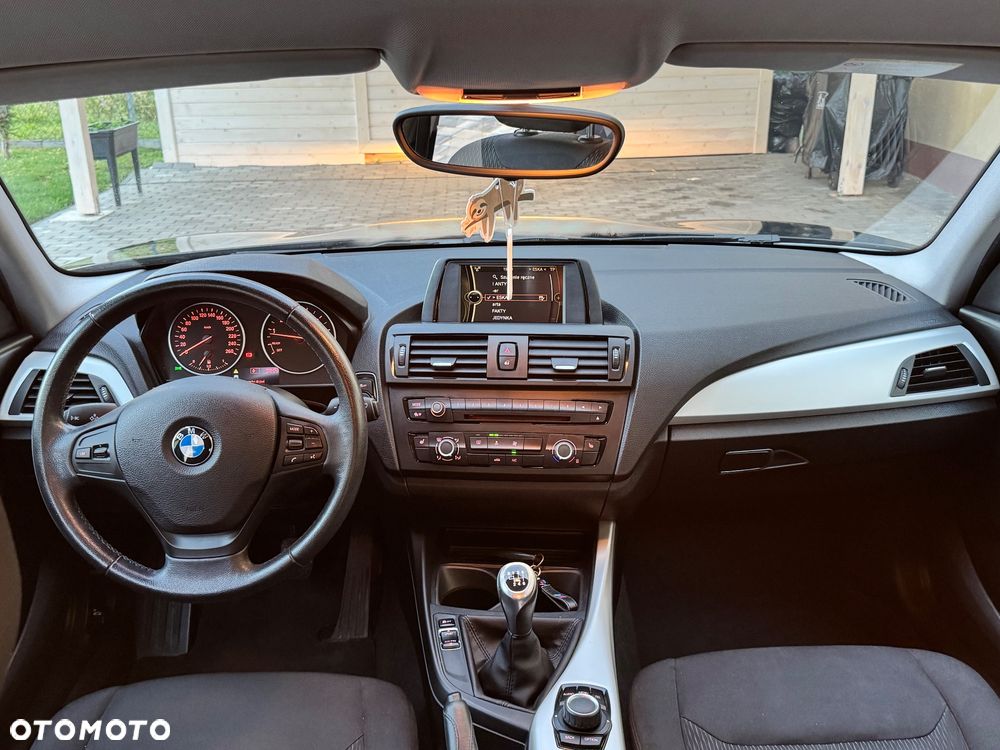 BMW Seria 1 116i Sport Line - 14