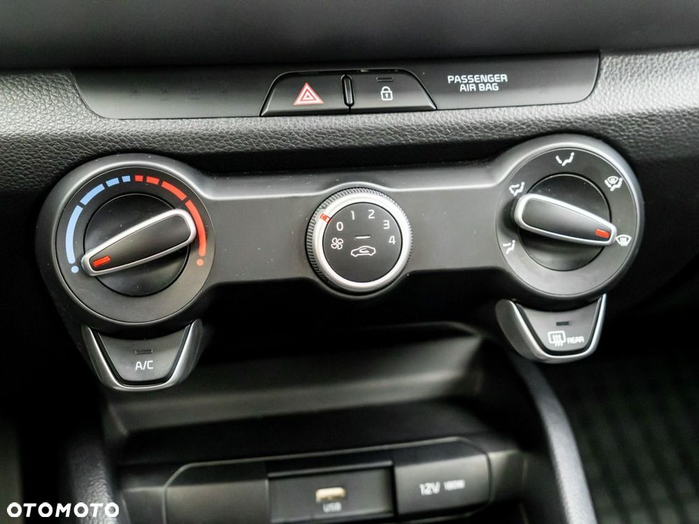 Kia Stonic 1.0 T-GDI M DCT - 16