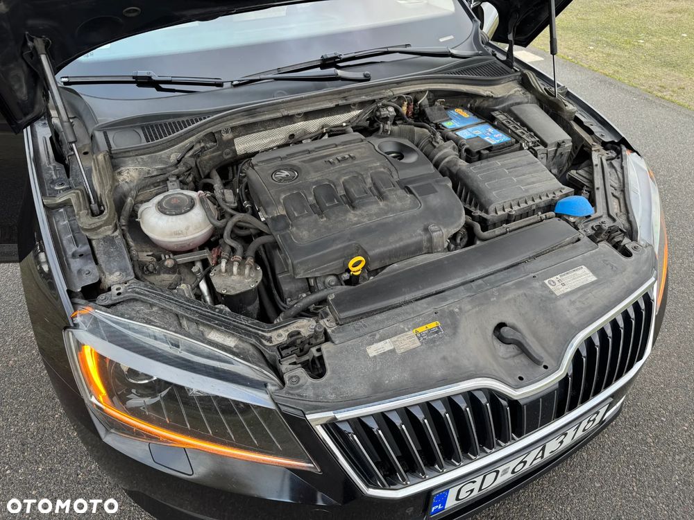 Skoda Superb 2.0 TDI Style DSG7 - 38