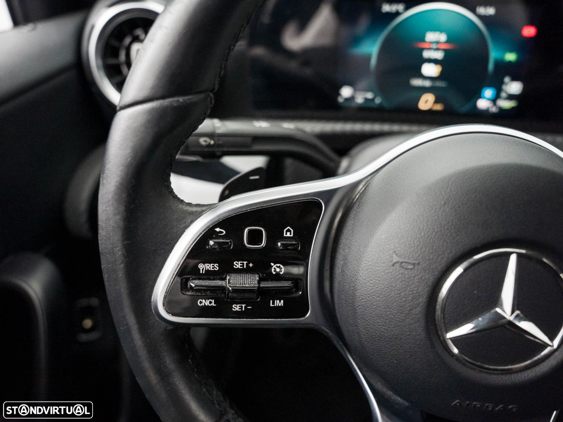 Mercedes-Benz A 250 Limousine e Style Plus - 22