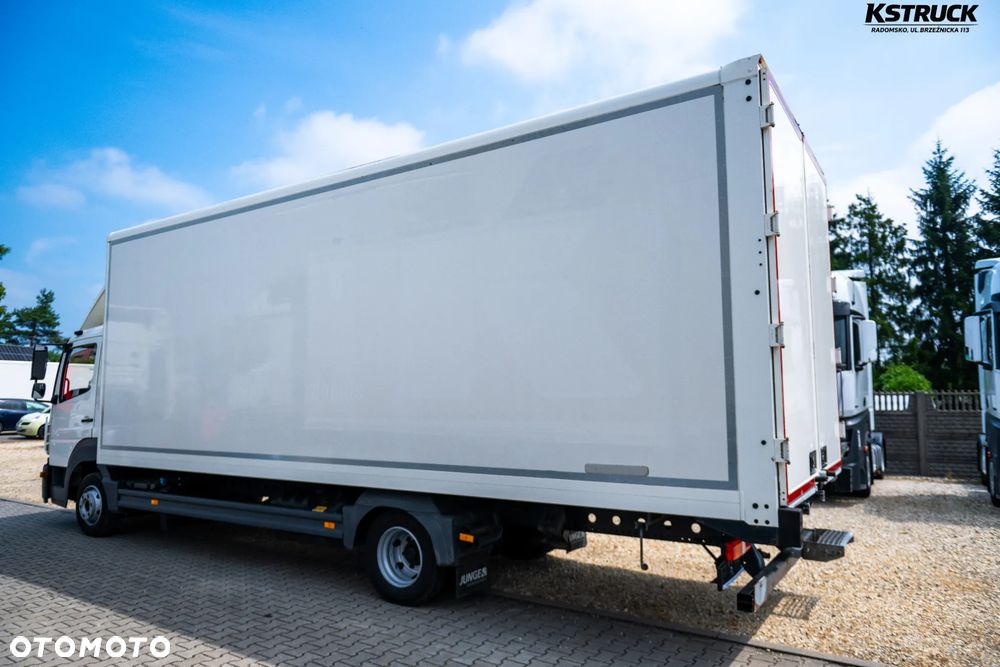 Mercedes-Benz Atego 818 L Kontener 7,25 - 9