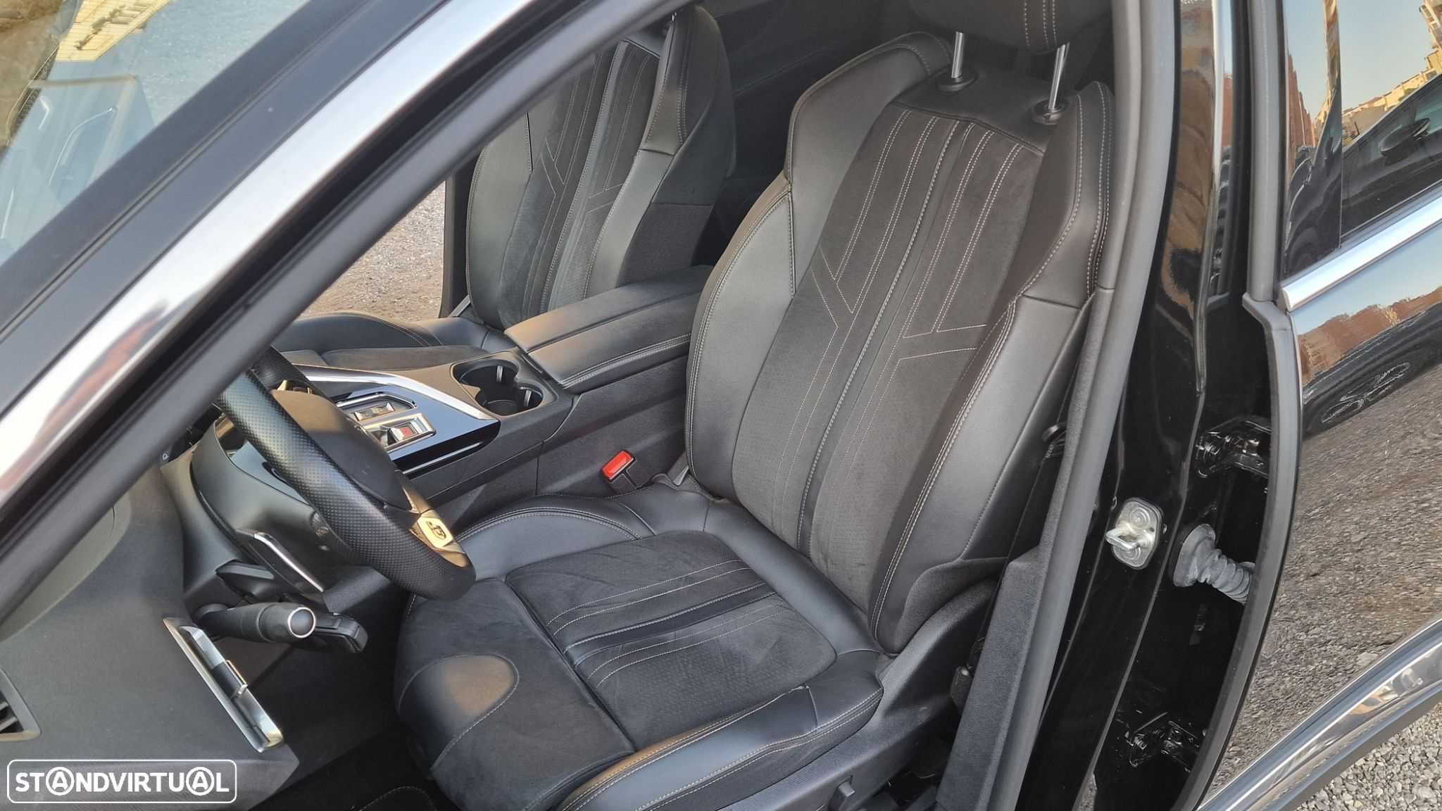 Peugeot 5008 1.5 BlueHDi GT Pack EAT8 - 34