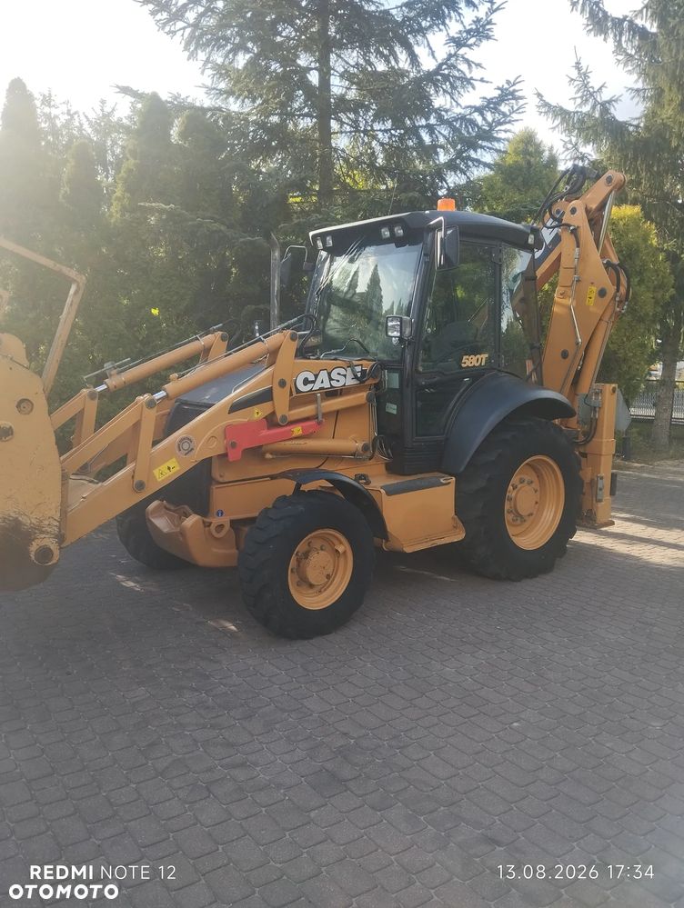Case 580 T - 1