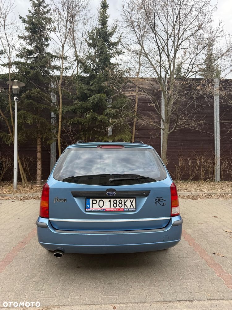 Ford Focus 1.6 X100 - 7