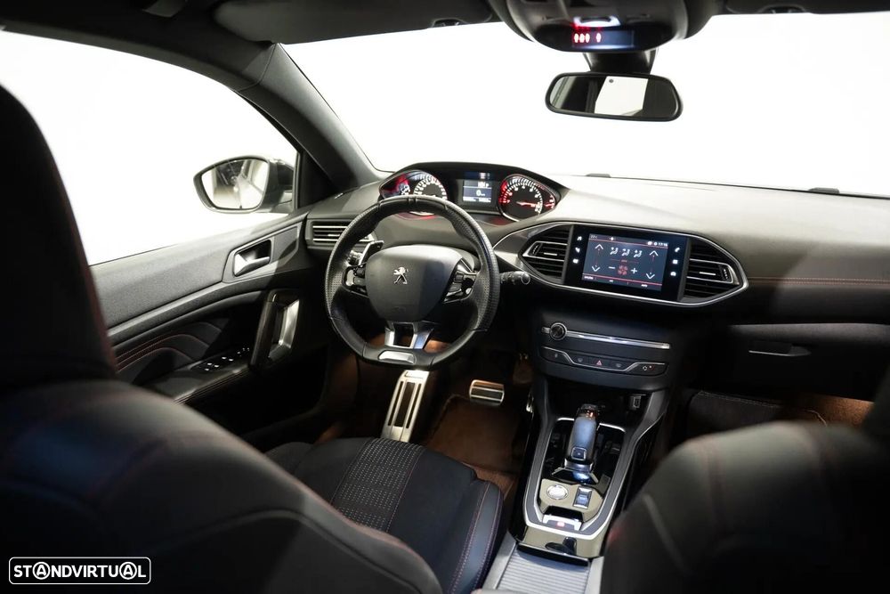 Peugeot 308 SW - 10